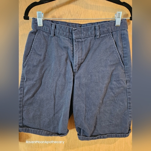 3/15$ Bundle Deal IZOD 18 Dark Blue Shorts - Picture 1 of 7